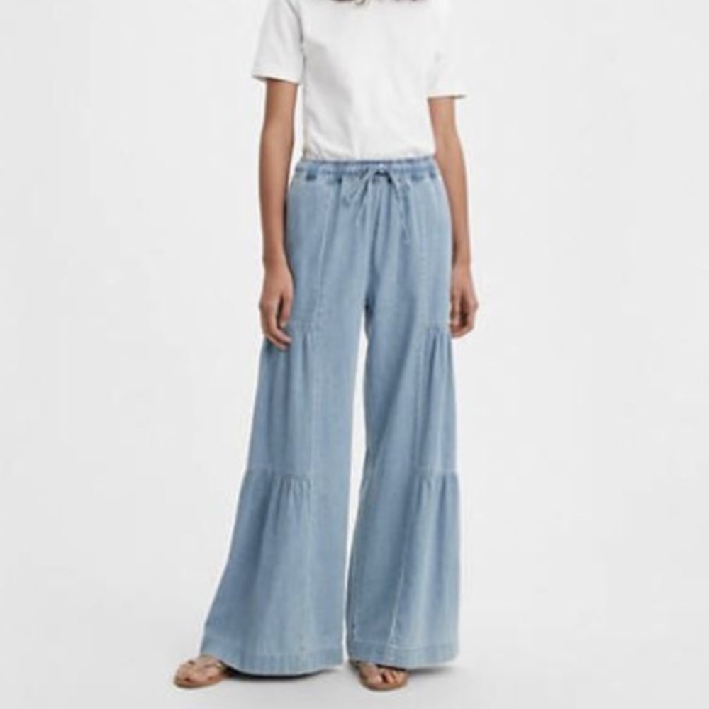 LEVIS “Made and Crafted” Wide Leg Pleated Tiered Chambray Drawstring Baggy Jeans